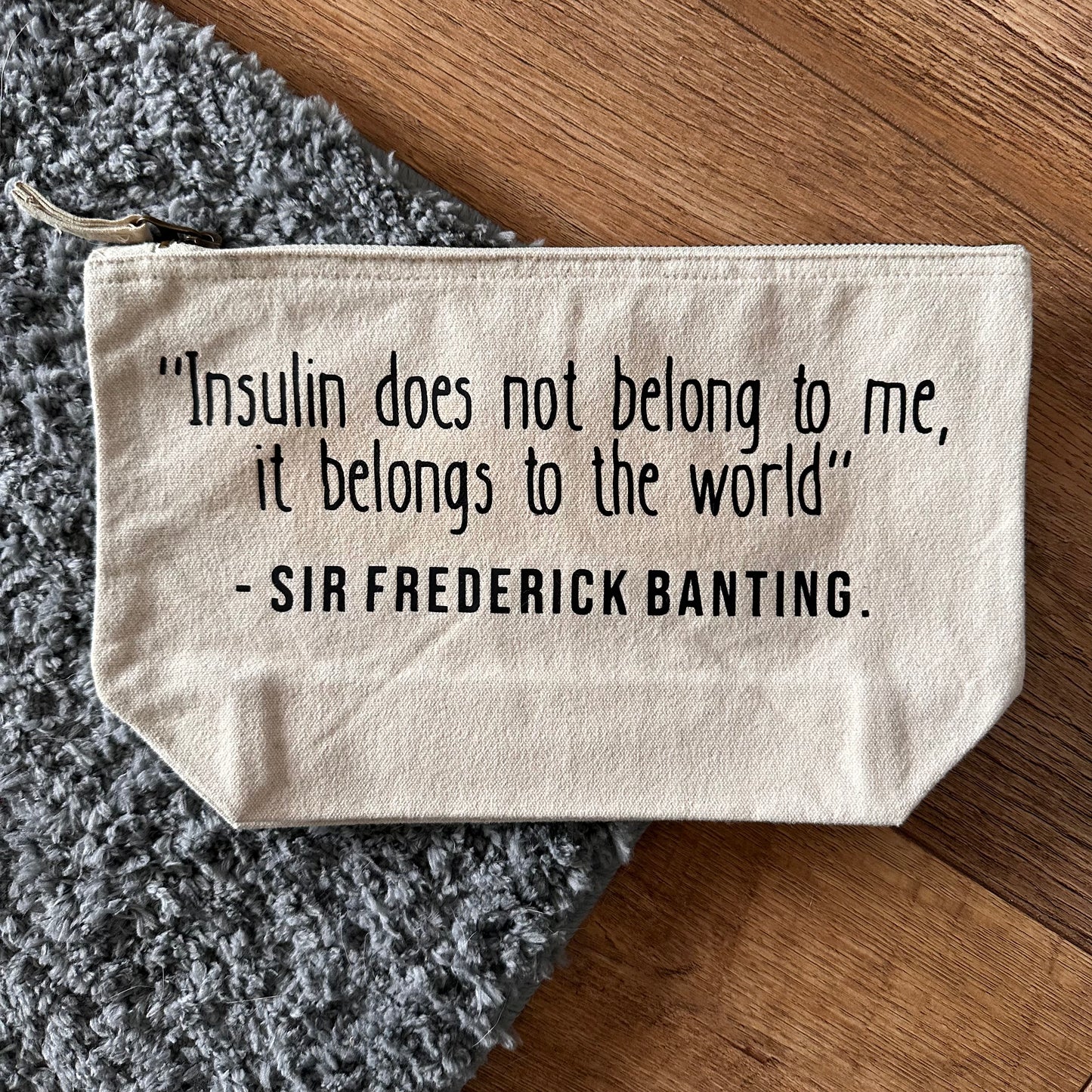 Frederick Banting Wide Base Kit Bag