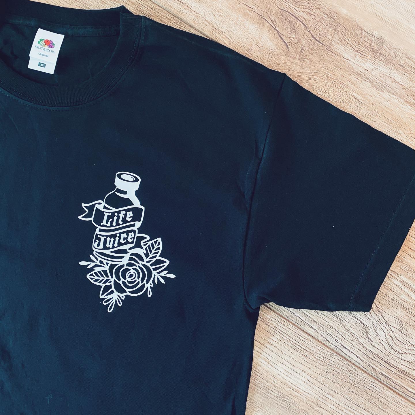 Life Juice T Shirt - SMALL / BLACK