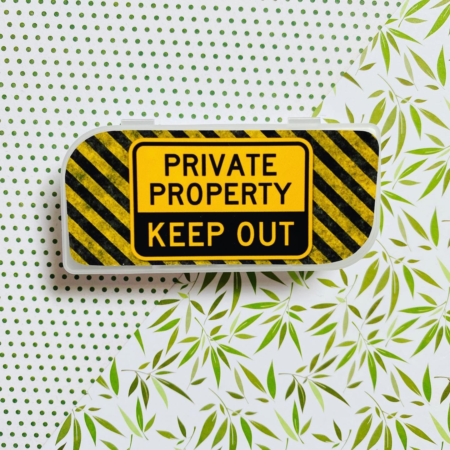 Hypo Pot - Private Property Keep Out