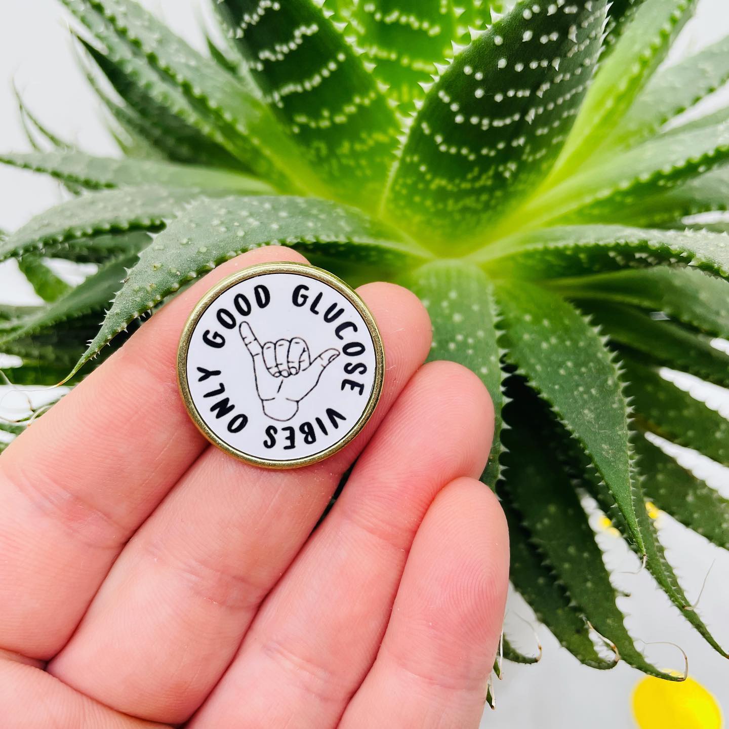 Good Glucose Vibes Only Pin Badge
