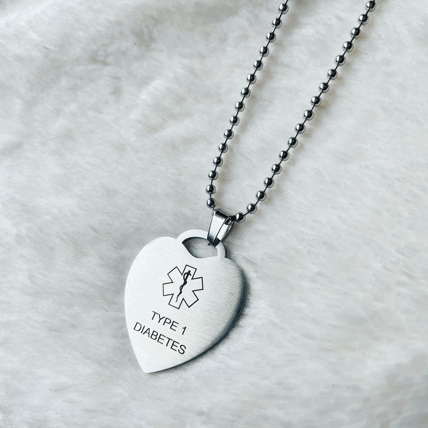 Type 1 Diabetes Heart Necklace