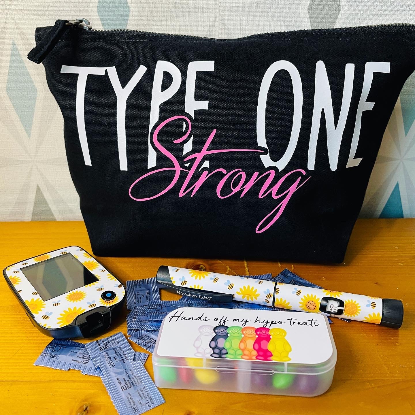 Type One Strong - Wide Base Kit Bag