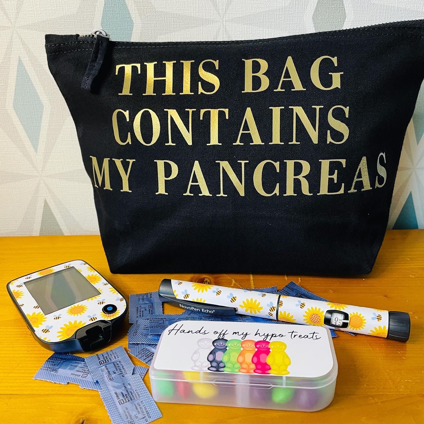 This Bag Contains My Pancreas - Wide Base Kit Bag